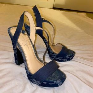 Jessica Simpson Demin floral print heels
